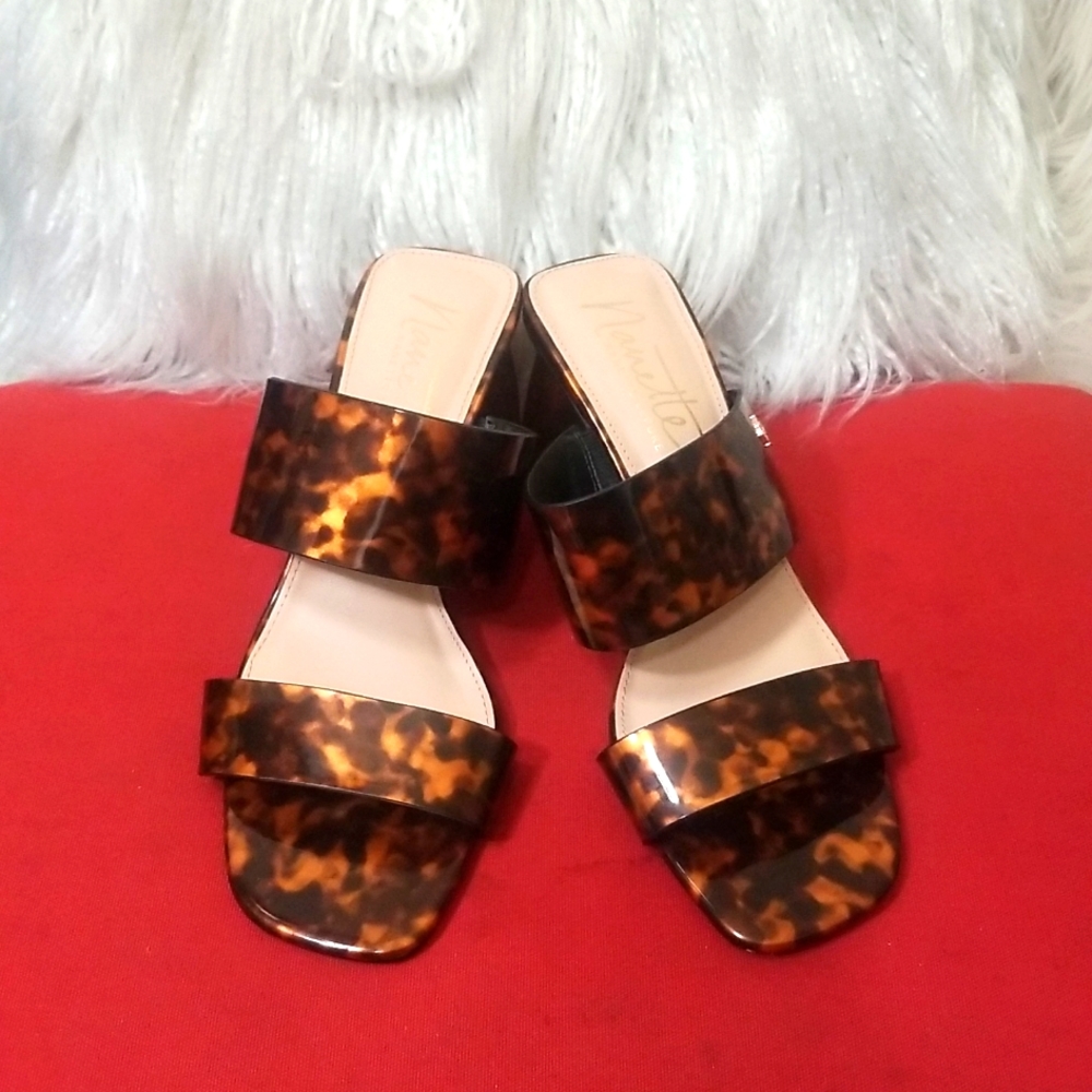 NANETTE LEOPORE SANDALS